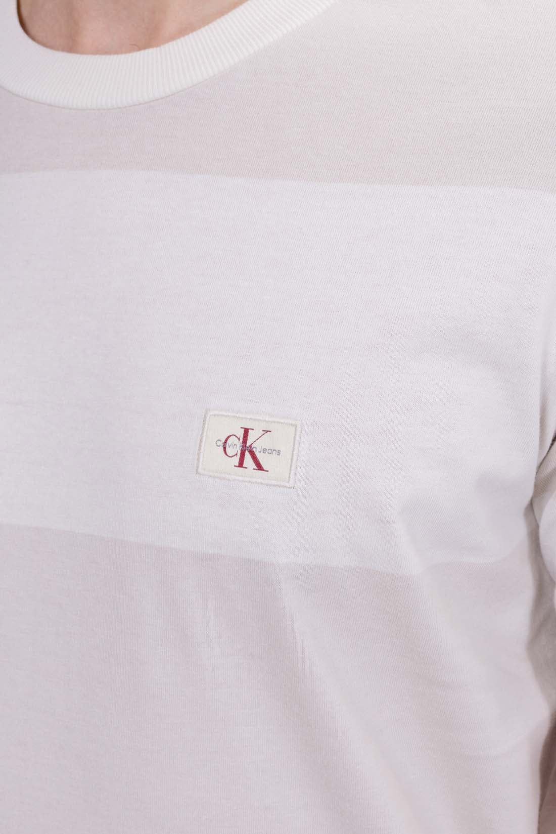 CALVIN KLEIN JEANS - Men's regular logo with embroidered logo patch-0