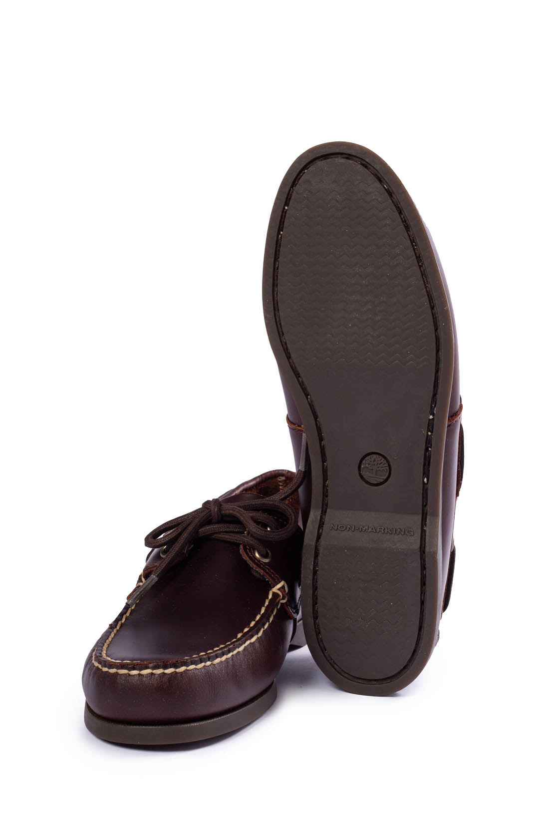TIMBERLAND - Men's Cedar Bay leather boat shoes-9