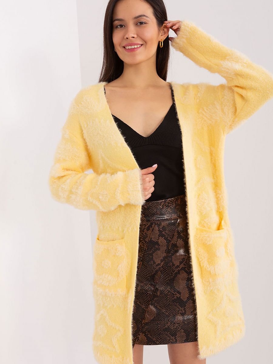 Cardigan model 189211 AT-0