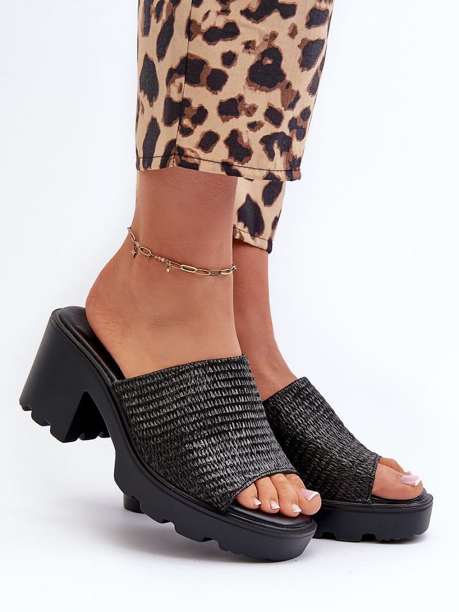 Flip-flops model 197723 Step in style-0