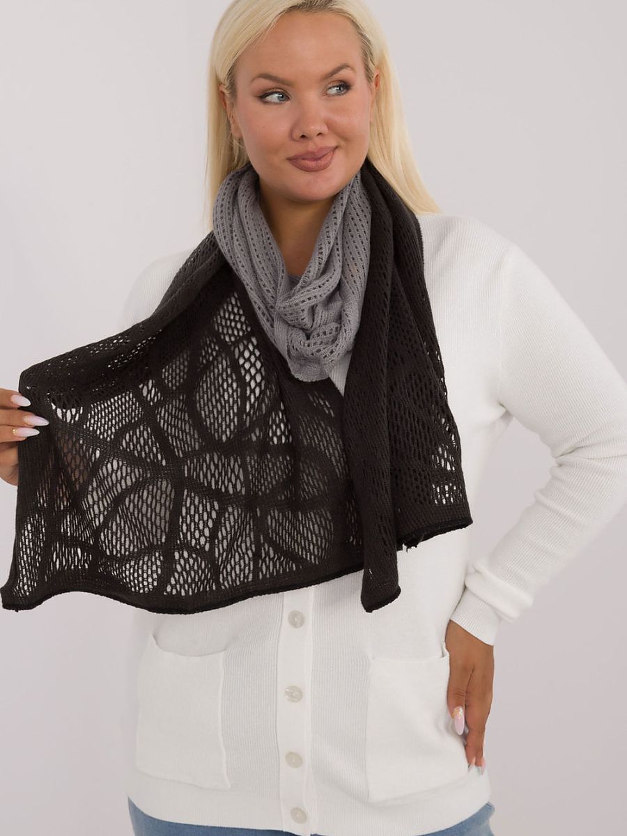 Shawl model 200849 AT-0