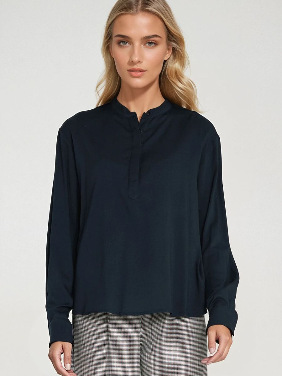 Blouse model 219775 Nife-3