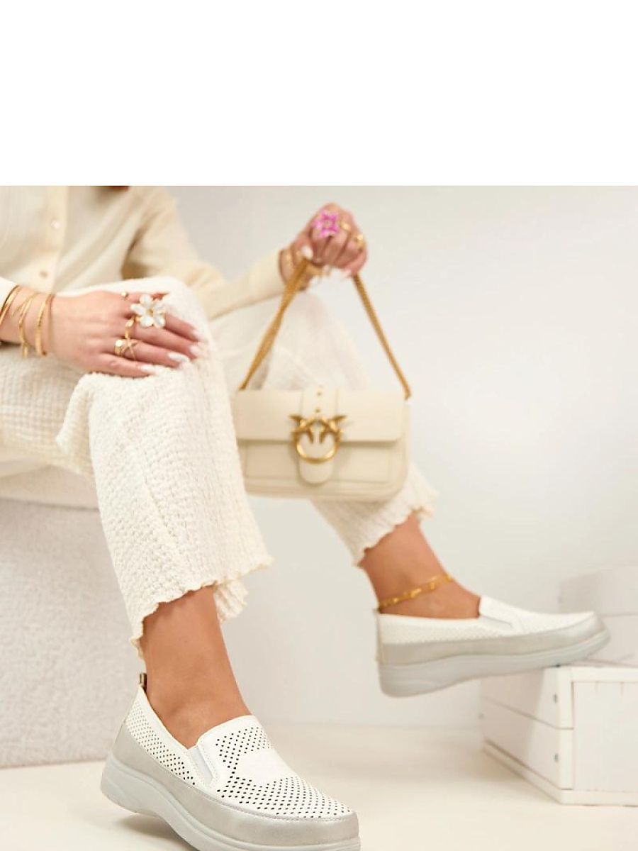 Half shoes model 225600 Solea-0