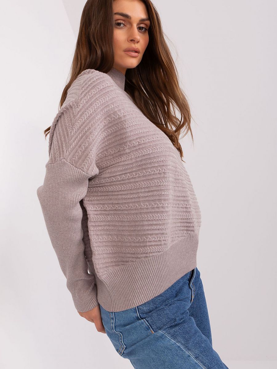 Jumper model 186572 AT-2