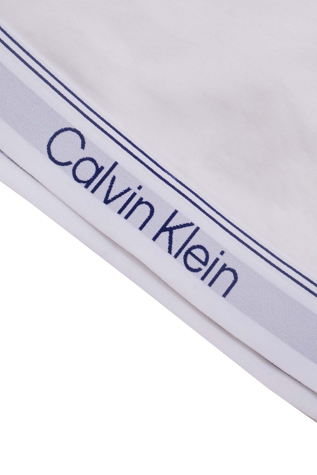 CALVIN KLEIN - Women's essential unpadded bralette  - Size XL-2