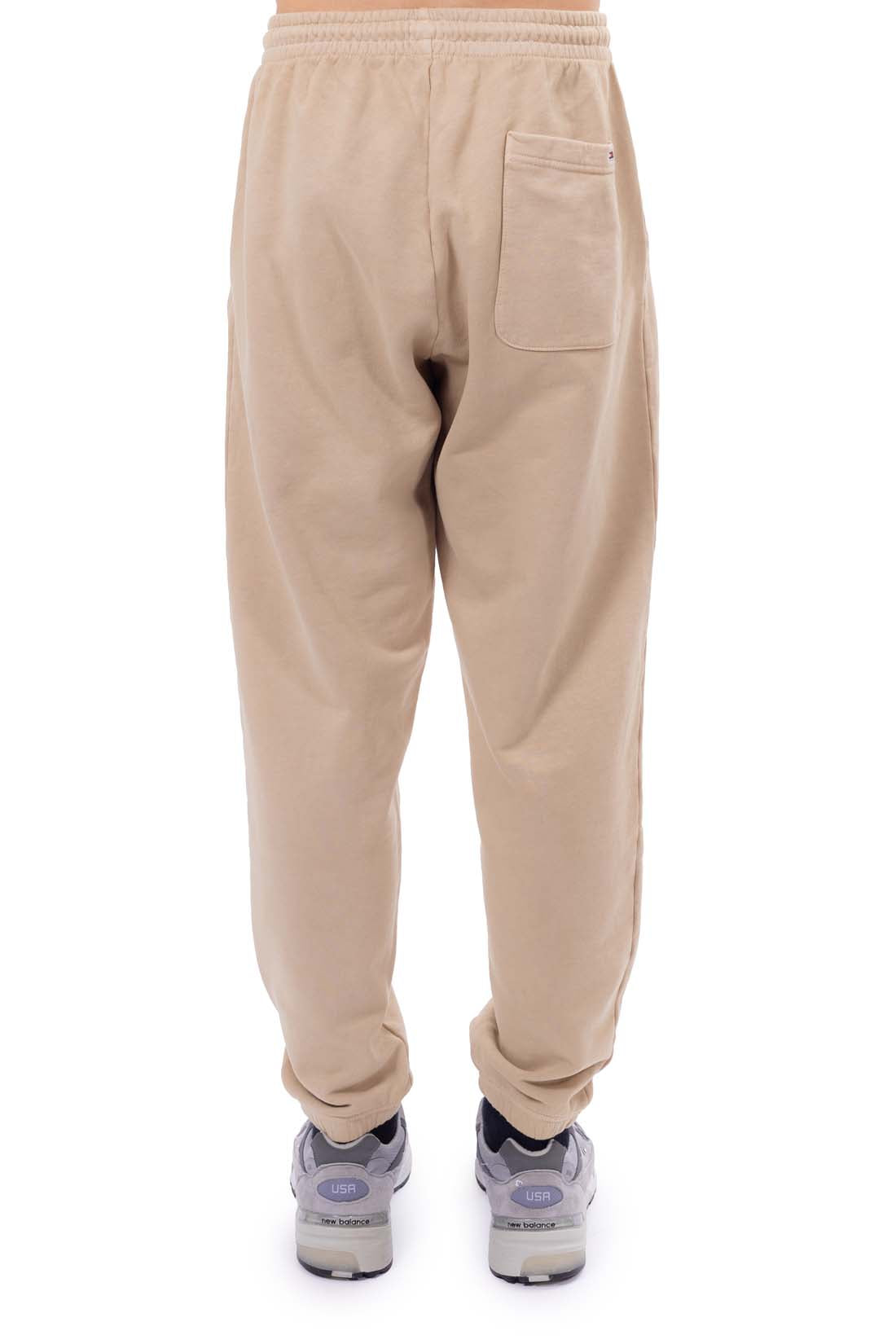 TOMMY JEANS - Men's relaxed Varsity sporty trousers-10