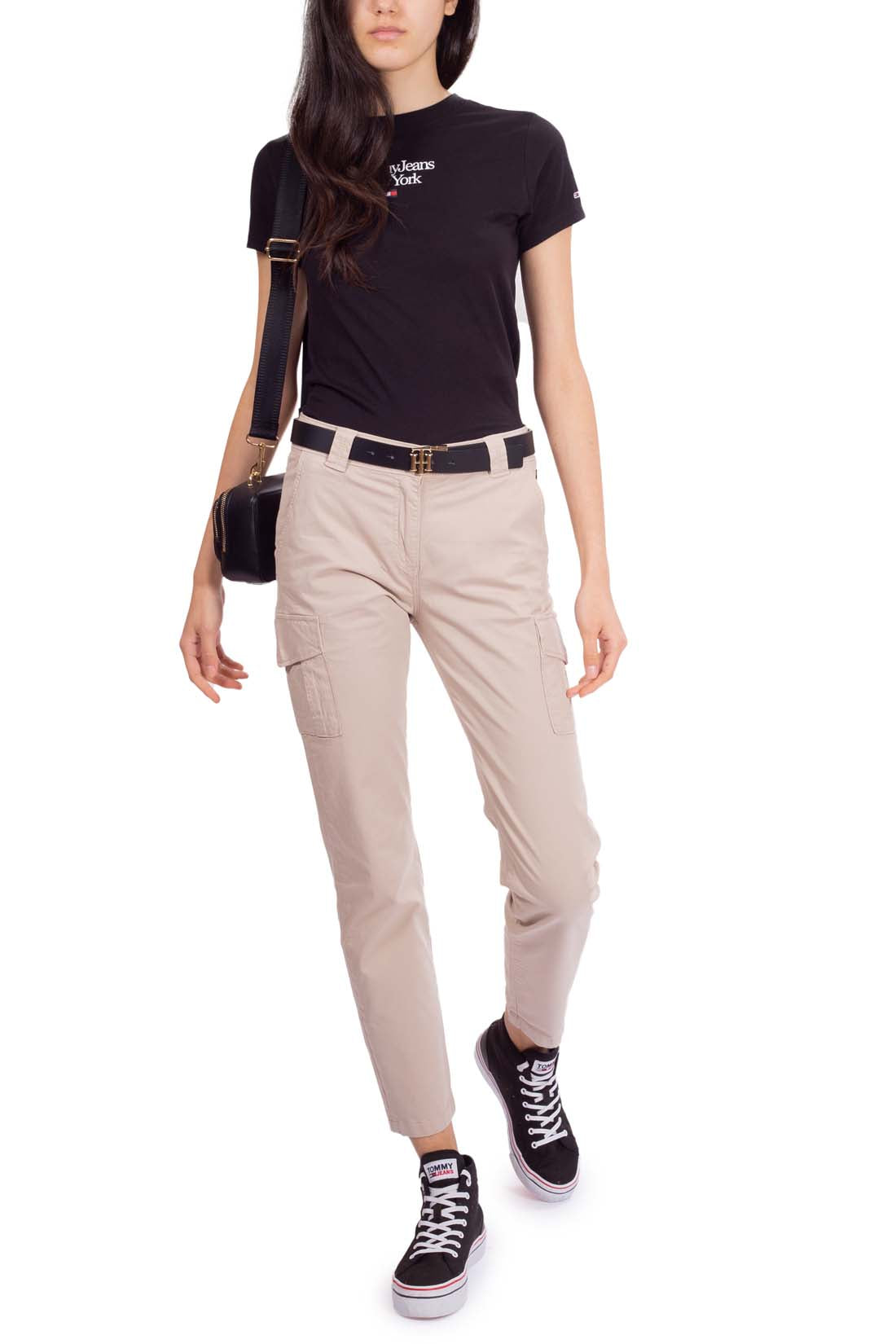 TOMMY JEANS - Women's short slim T-shirt with logo  - Size S-3