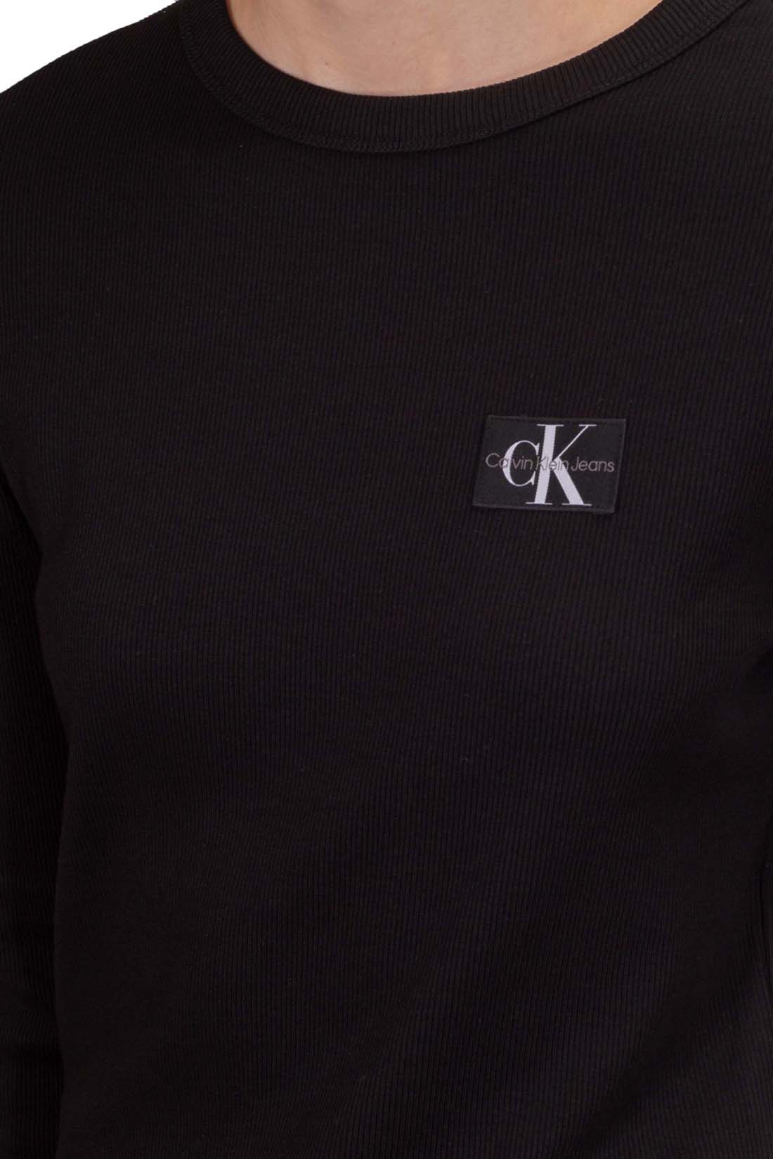 CALVIN KLEIN JEANS - Women's slim ribbed T-shirt with logo patch  - Size S-0