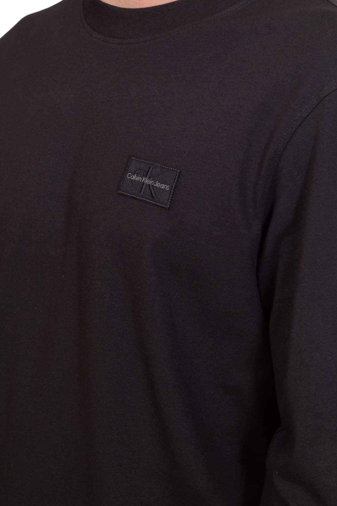 CALVIN KLEIN JEANS - Men's relaxed T-shirt with logo patch  - Size L-8