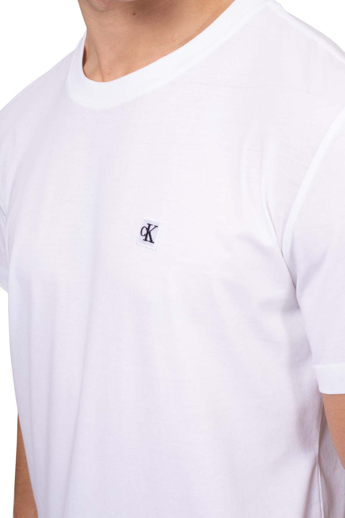 CALVIN KLEIN JEANS - T-shirt uomo con patch monogram  - Taglia L-16