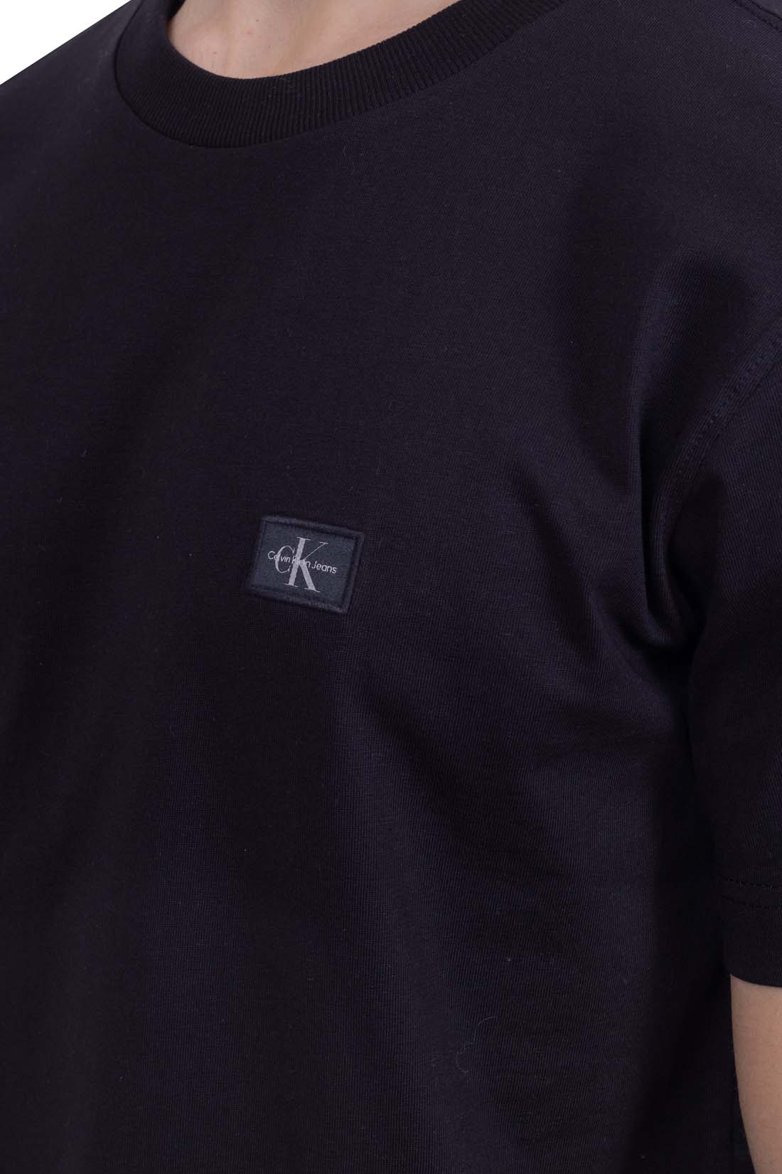 CALVIN KLEIN JEANS - Men's regular logo with embroidered logo patch  - Size 3XL-0