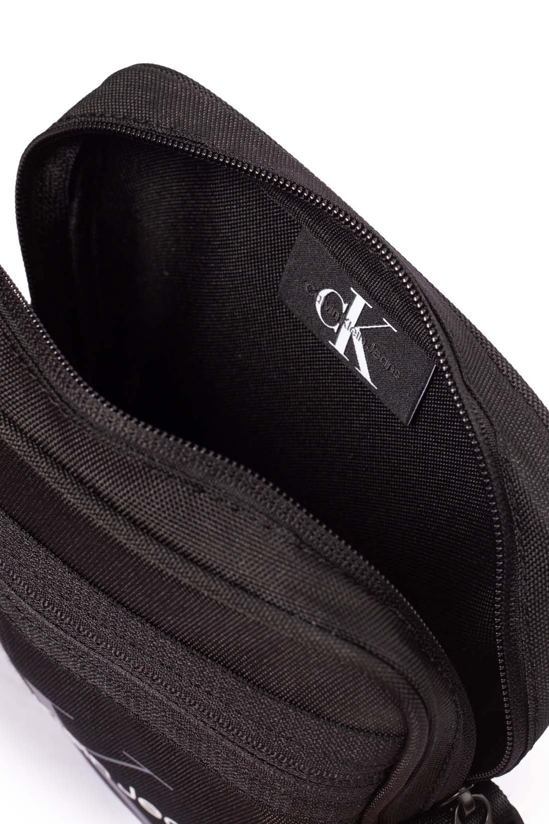 CALVIN KLEIN - Men's reporter bag with logo-0
