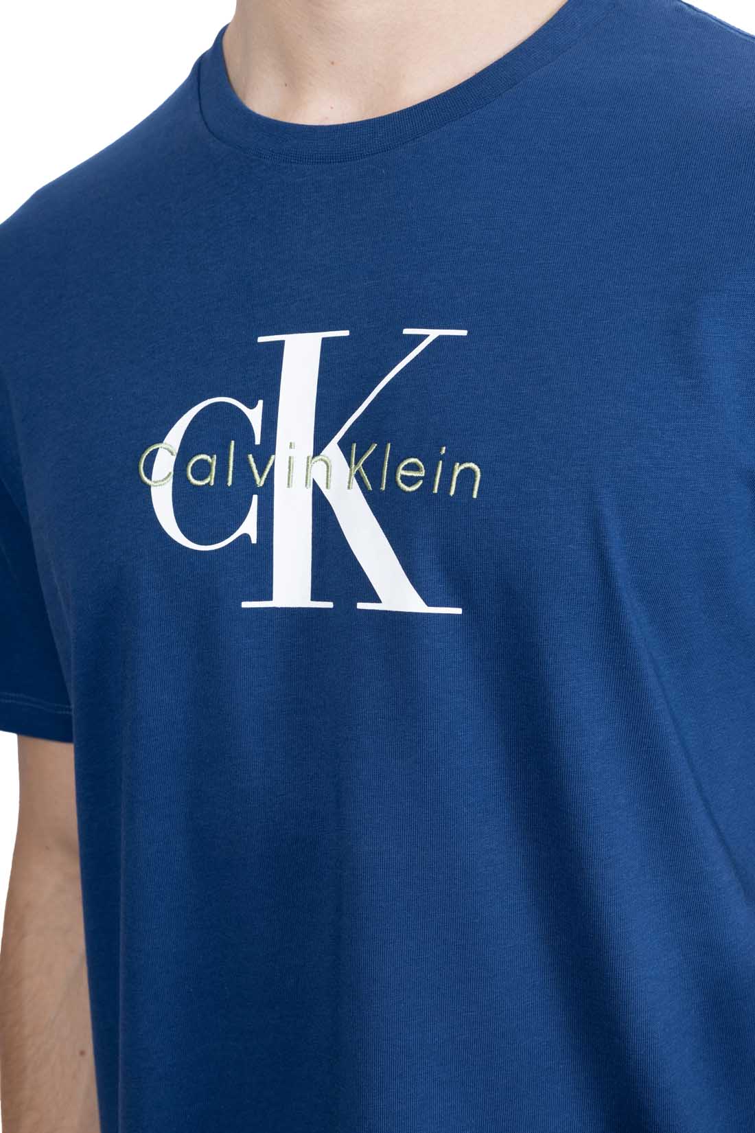 CALVIN KLEIN JEANS - Men's logo T-shirt  - Size XL-16