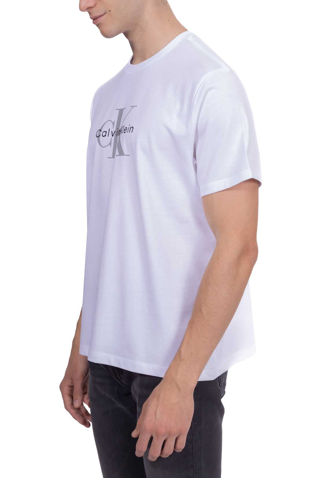 CALVIN KLEIN JEANS - Men's logo T-shirt  - Size XL-48