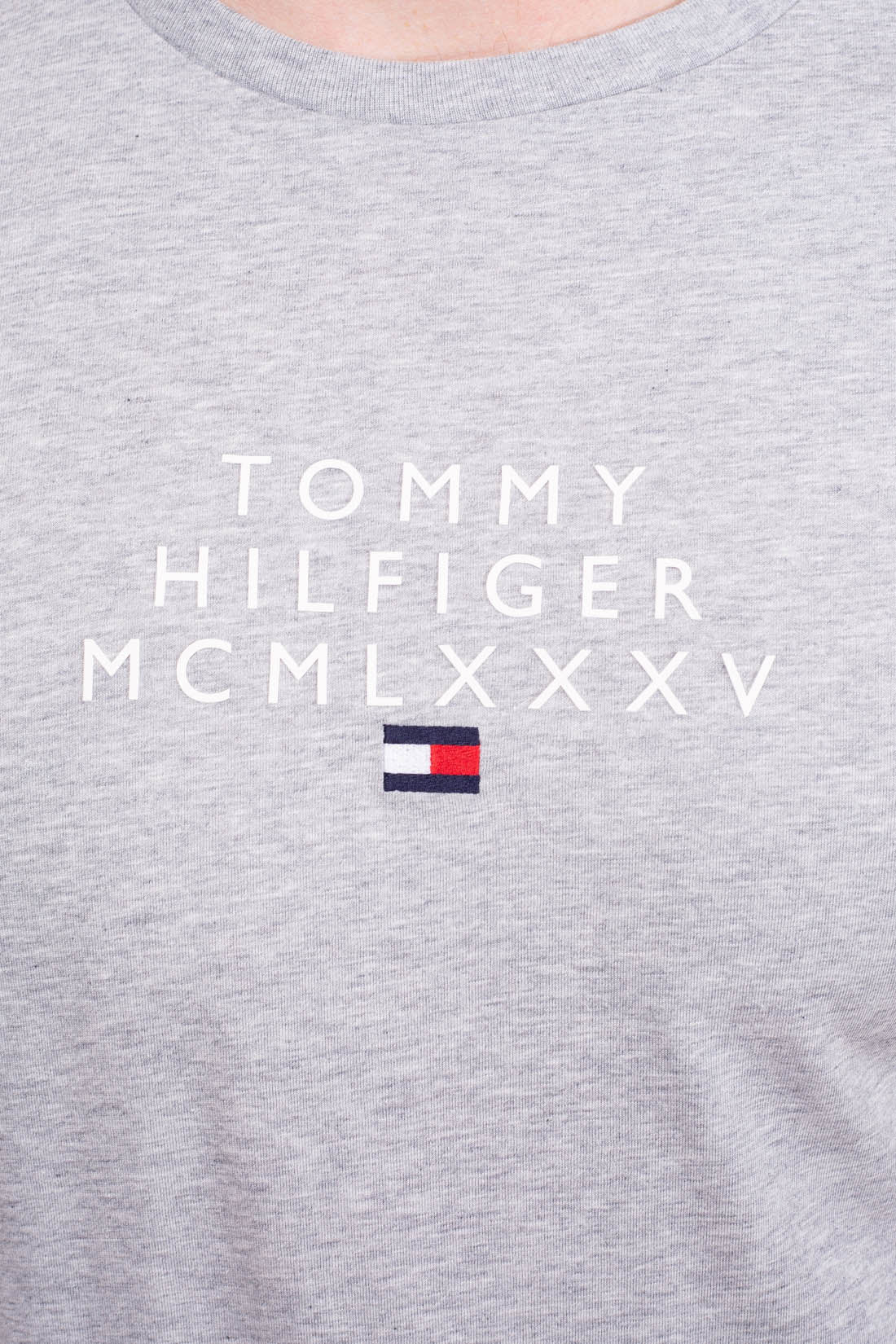 TOMMY HILFIGER - Men's basic logo T-shirt  - Size XXL-8