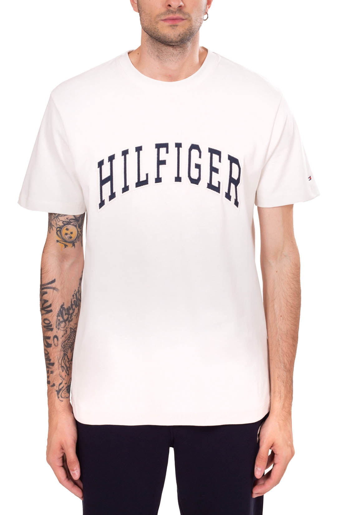 TOMMY HILFIGER - Men's relaxed T-shirt with bold logo  - Size L-5
