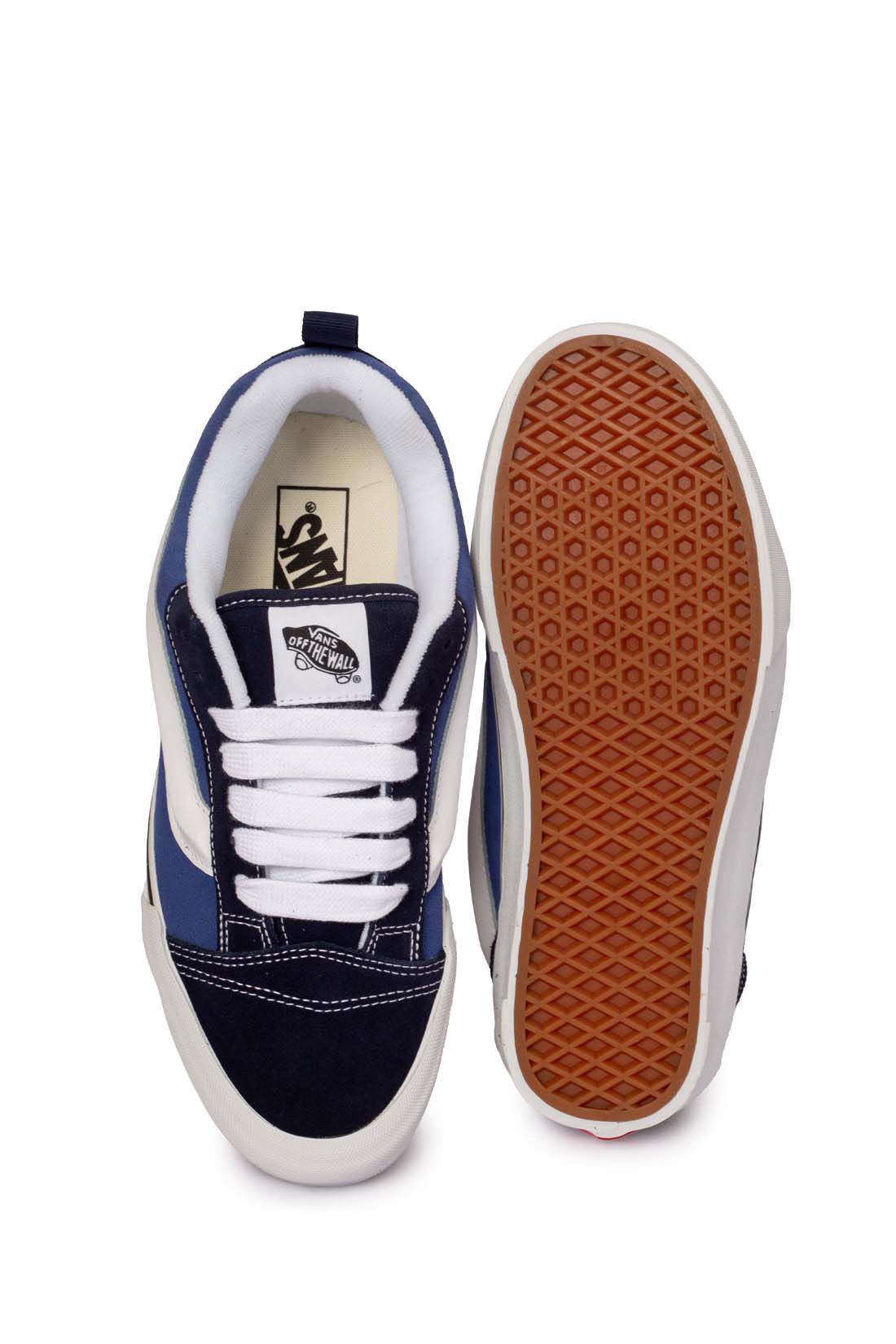 VANS - Unisex Knu Skool sneakers  - Number 45-8