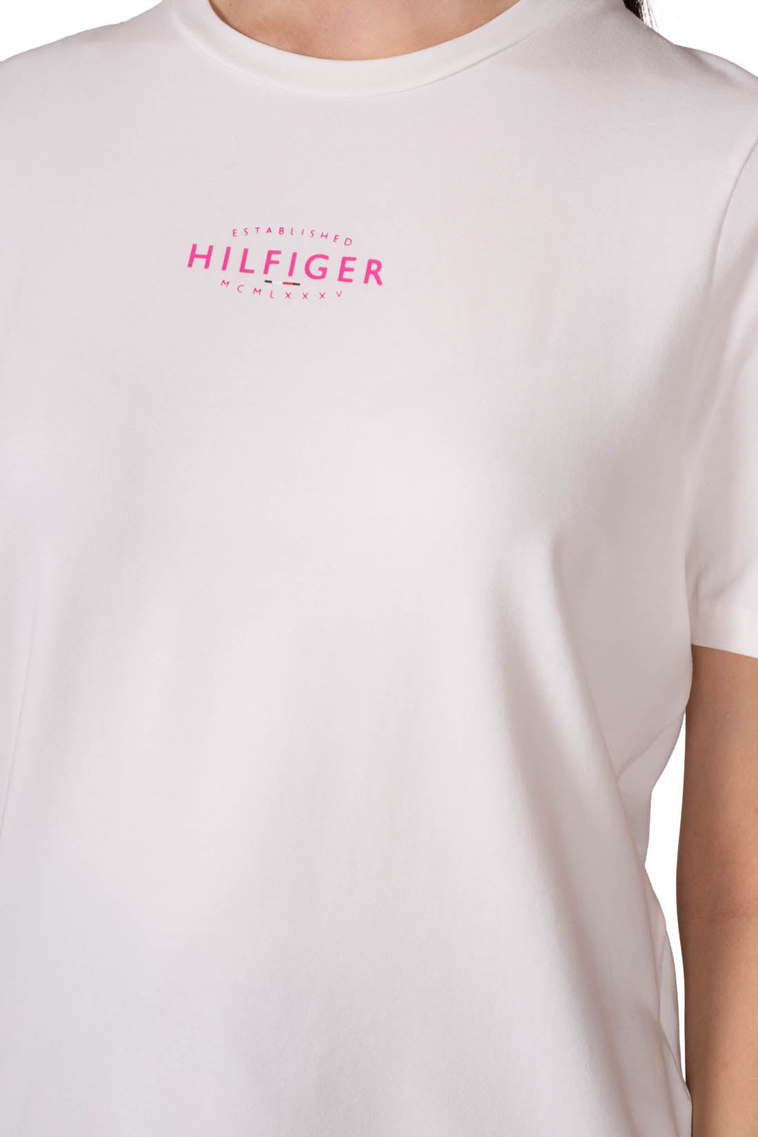 TOMMY HILFIGER - Women's essential logo T-shirt  - Size L-16