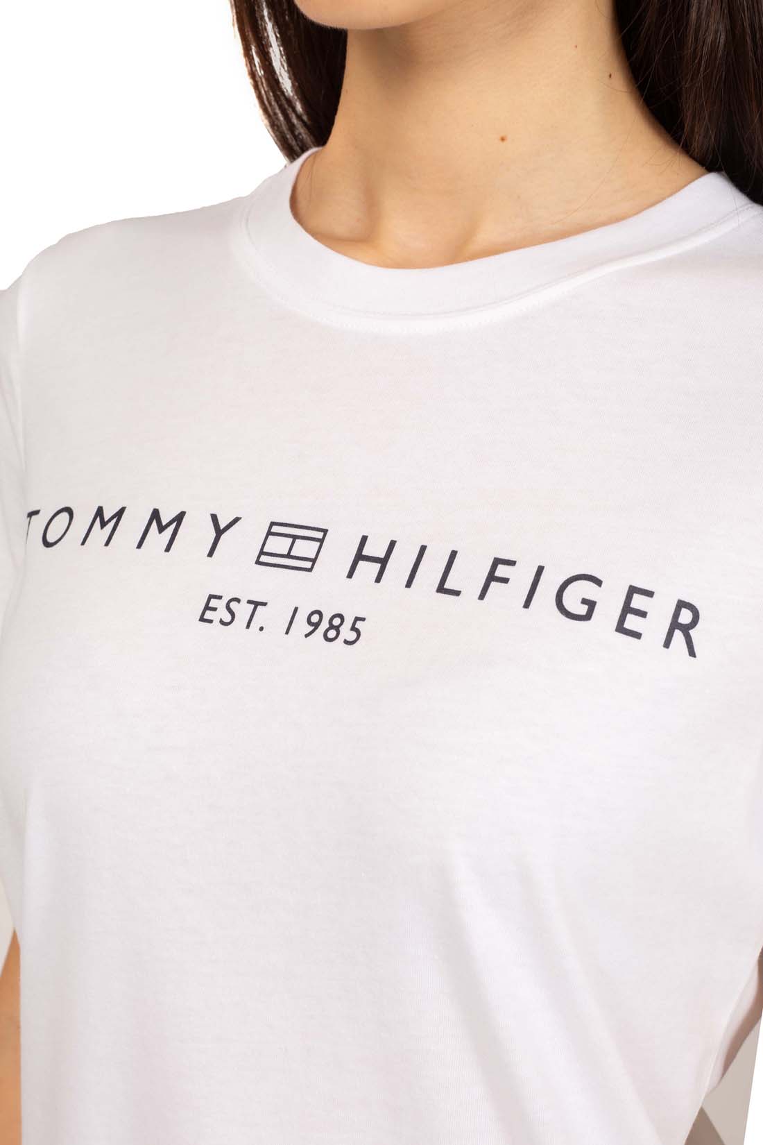 TOMMY HILFIGER - Women's regular logo T-shirt - Size XL-44