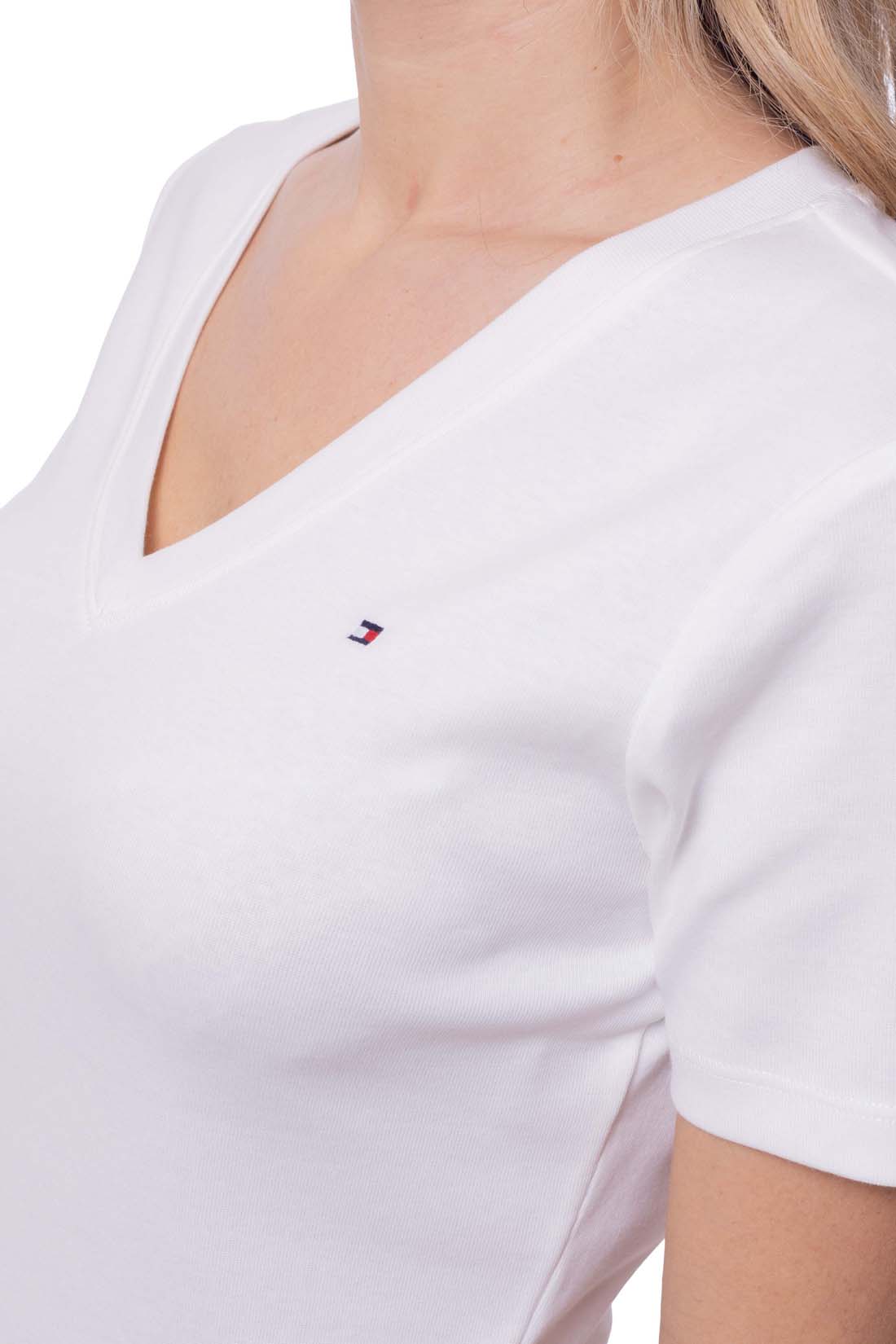 TOMMY HILFIGER - Women's slim T-shirt with v-neck  - Size L-22
