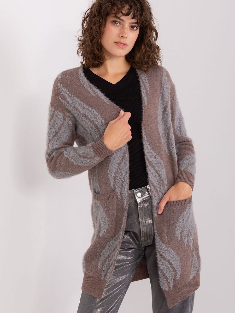Cardigan model 188283 AT-0