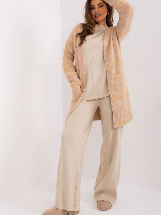 Cardigan model 189214 AT-0