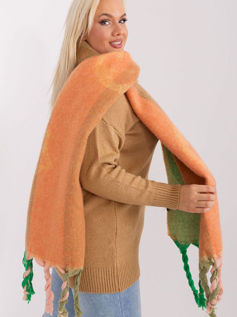 Shawl model 190546 AT-1