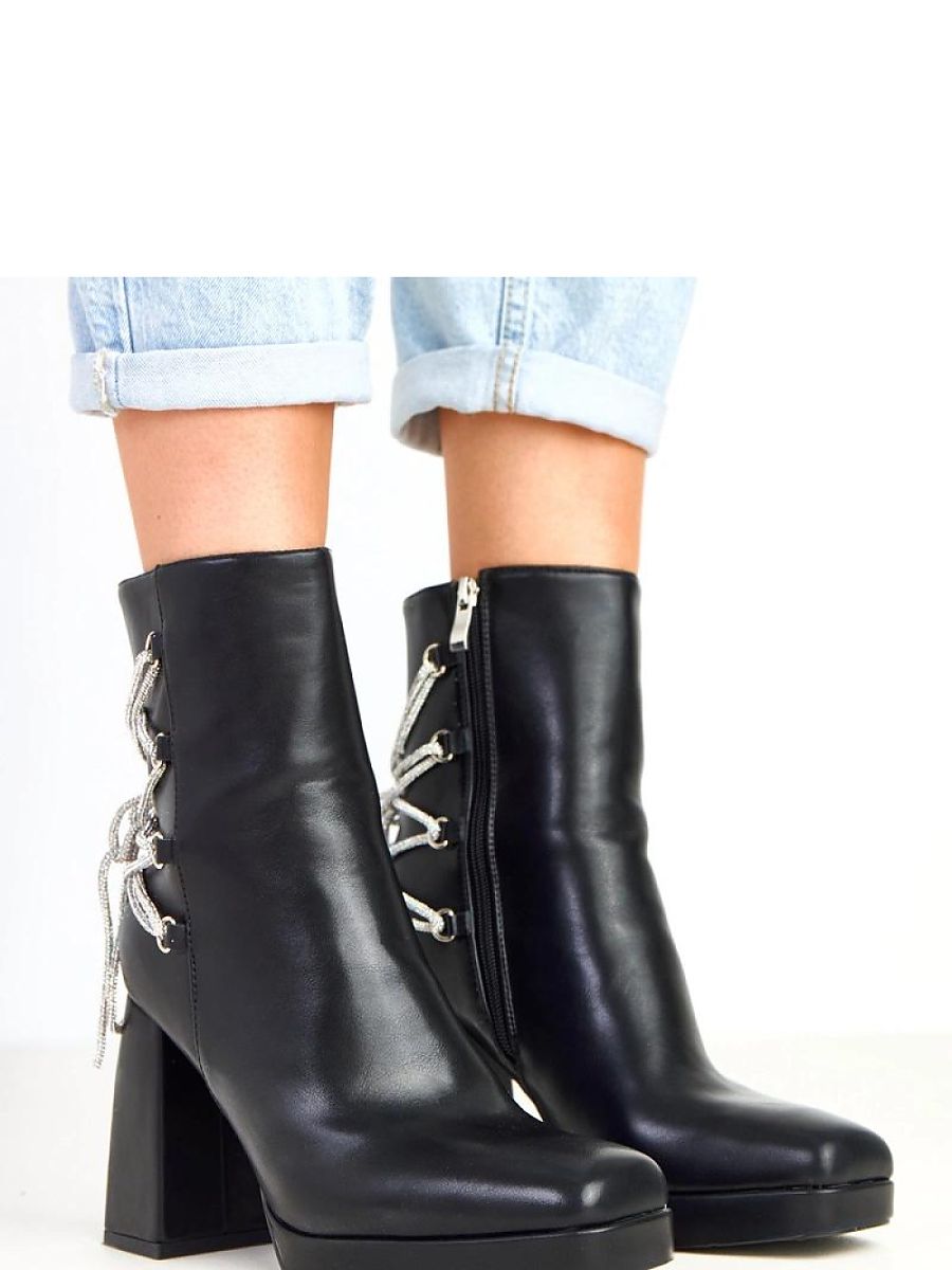 Heel boots model 217912 Solea-3