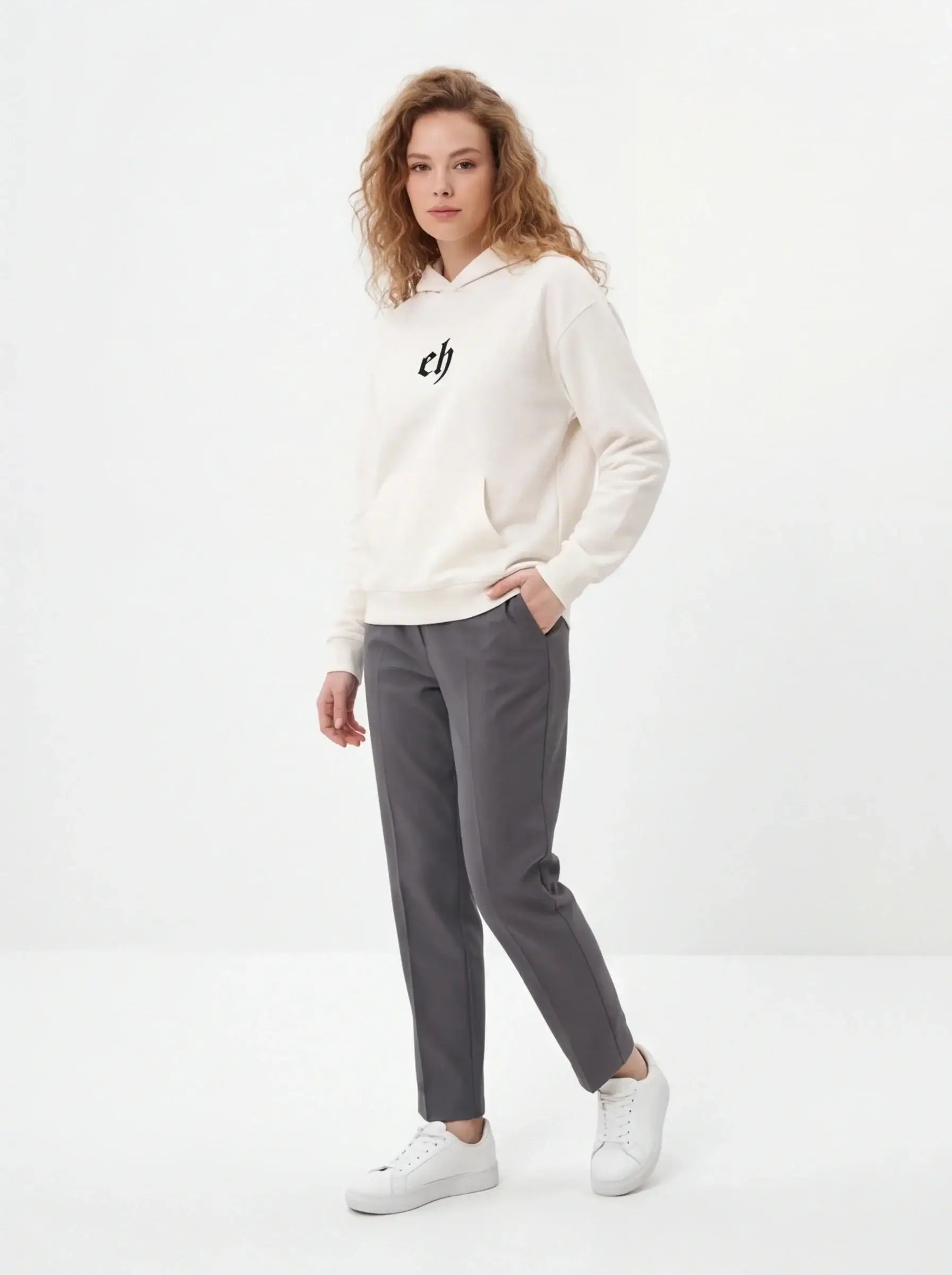 Luxury Iconic Pullover-3