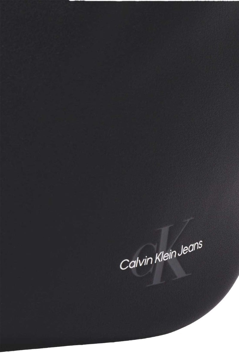 CALVIN KLEIN JEANS - Men's faux-leather bum bag with logo-3