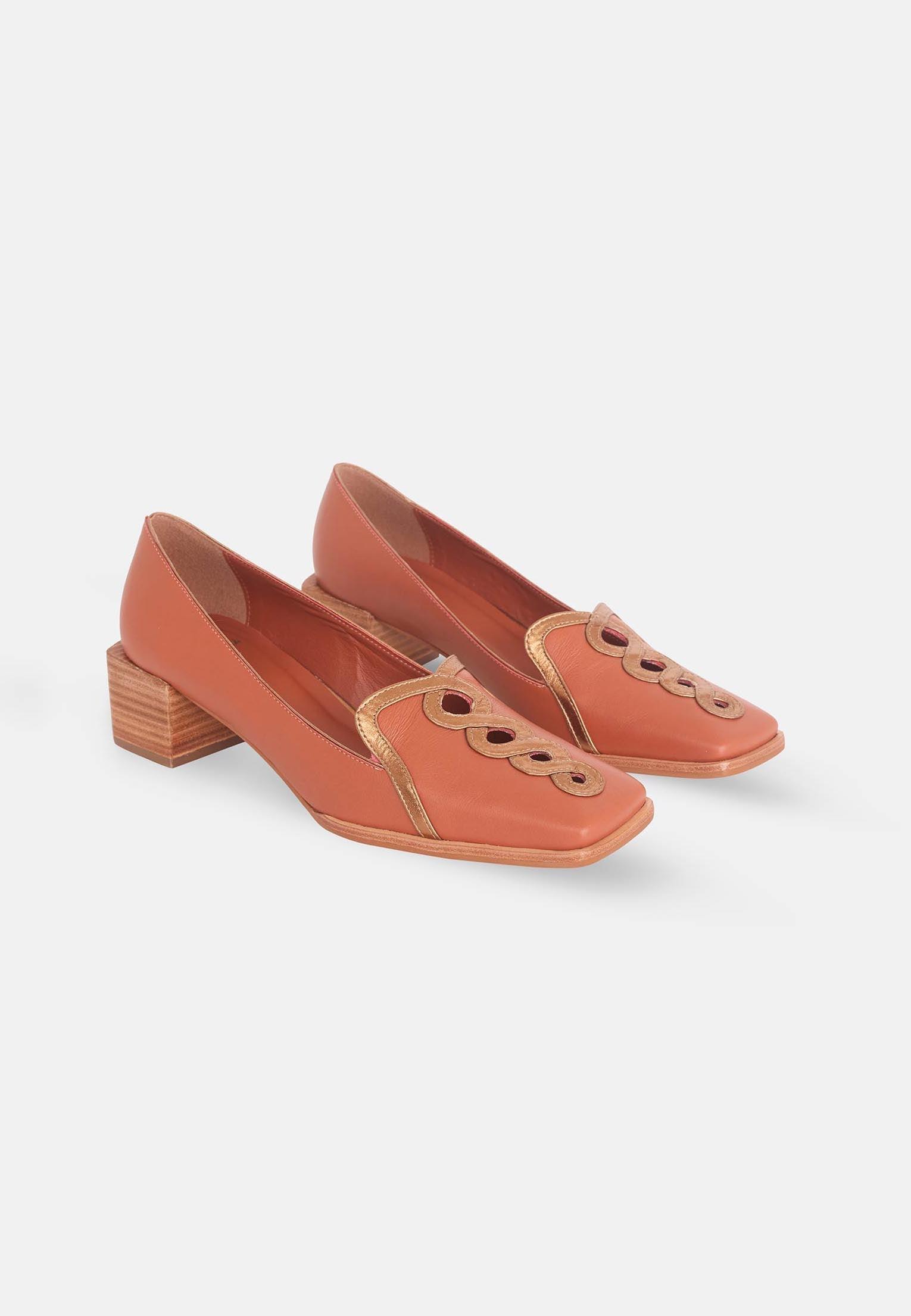 Cordía Caramel Leather Loafers – 4cm Block Heel-1