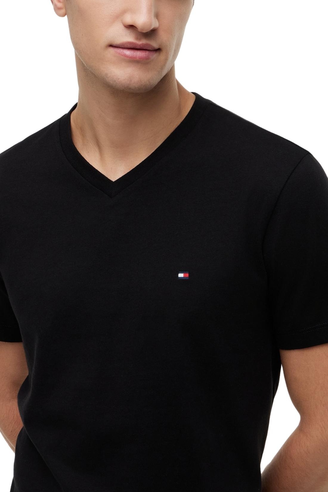 TOMMY HILFIGER - Men's T-shirt with v-neck - Size XL-2