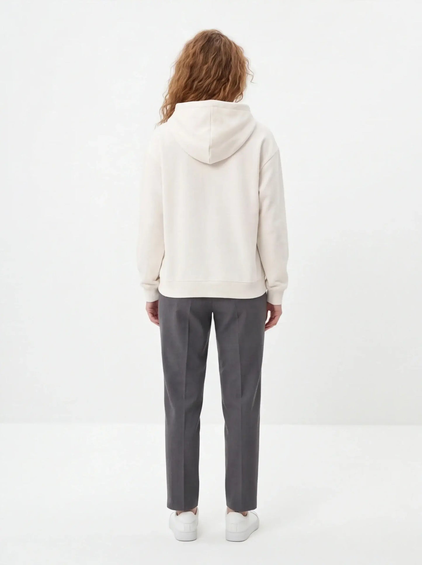 Luxury Iconic Pullover-4